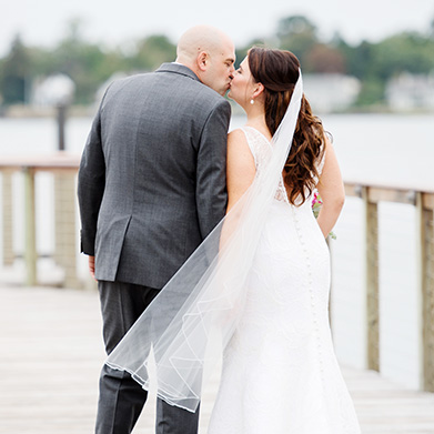Wedding at the Stamford Yacht Club:
Tara & Michael are married: a Sneak Peek